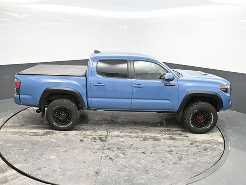 Used 2018 Toyota Tacoma SR image 31