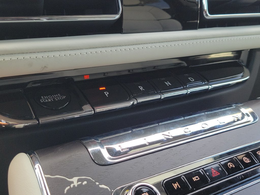 New 2026 Lincoln Aviator Black Label w/ Black Label Special Edition AWD/4WD image 28
