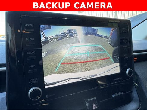 Certified 2022 Toyota Corolla LE image 5