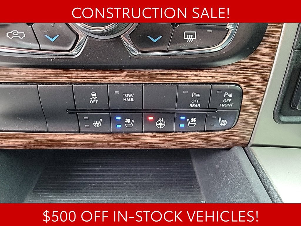 Used 2018 RAM 1500 Laramie w/ Convenience Group AWD/4WD image 26