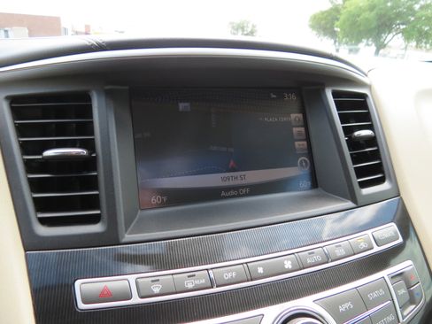 Used 2018 INFINITI QX60 FWD w/ Premium Plus Package image 17