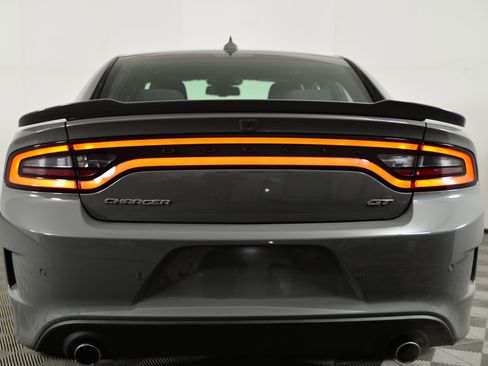 Used 2019 Dodge Charger GT image 8