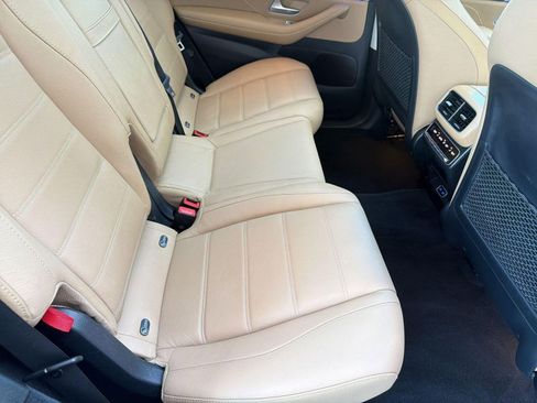 Certified 2024 Mercedes-Benz GLS 450 4MATIC image 30