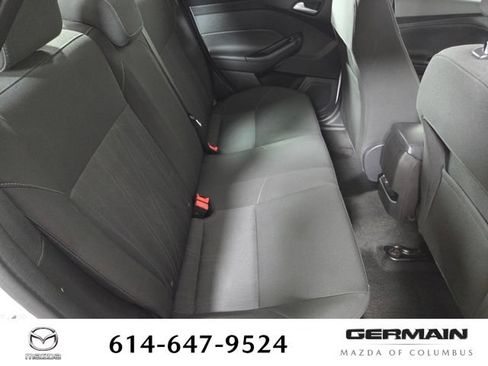 Used 2017 Ford Focus SE FWD image 22