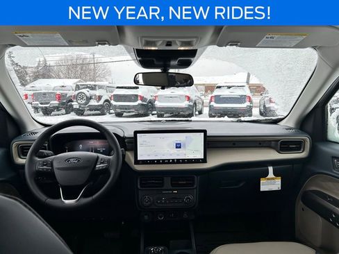 New 2026 Ford Maverick Lariat image 24