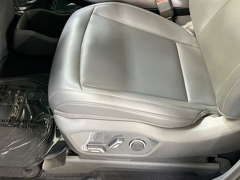 Used 2024 Kia EV9 Light RWD image 19