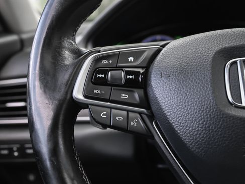 Used 2022 Honda Accord Touring image 27