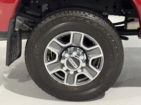 Used 2023 Ford F350 Lariat w/ Lariat Ultimate Package image 43