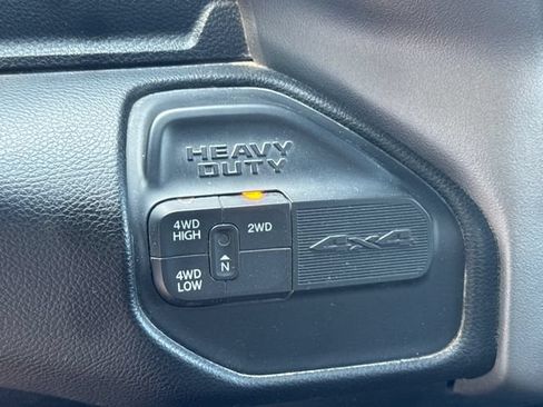 Used 2024 RAM 2500 Big Horn AWD/4WD image 26