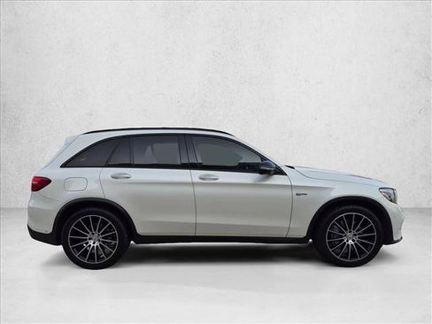 Used 2019 Mercedes-Benz GLC 43 AMG 4MATIC image 4