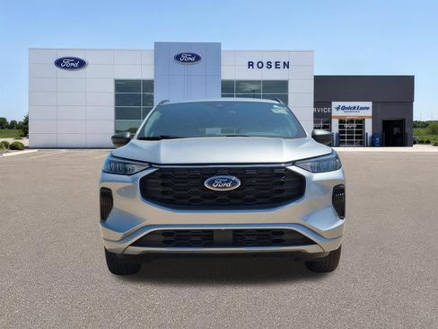 Used 2024 Ford Escape ST-Line w/ Tech Pack #1 AWD/4WD image 12