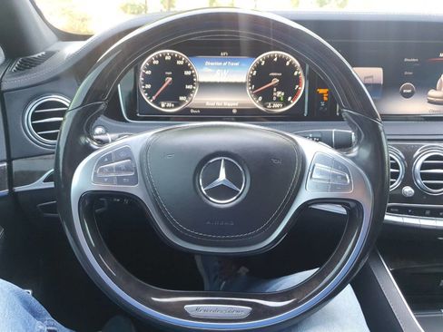 Used 2017 Mercedes-Benz S 550 4MATIC Sedan image 48