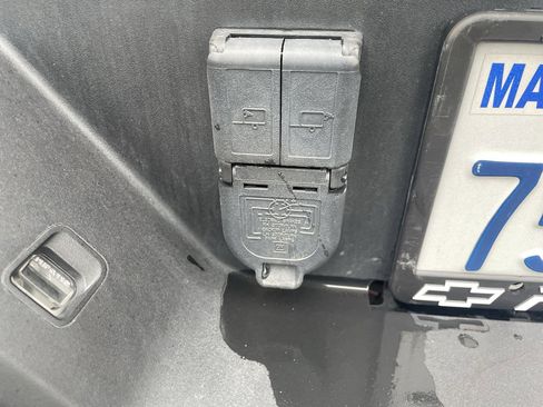 Used 2023 GMC Sierra 1500 AT4 w/ Technology Package image 7