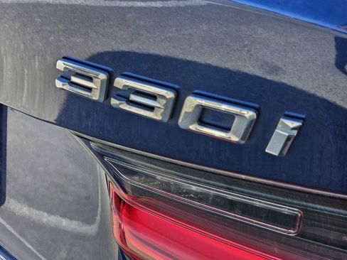 Used 2019 BMW 330i 330i w/ Premium Package image 11
