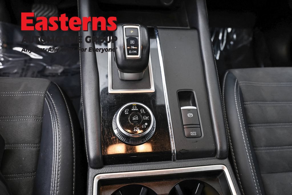 Used 2024 Mitsubishi Outlander SE AWD/4WD image 14