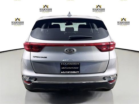 Certified 2022 Kia Sportage LX image 6