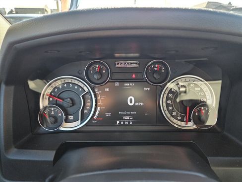 Used 2019 RAM 1500 Classic Warlock w/ Luxury Group image 16