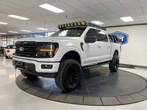 Used 2025 Ford F150 XLT w/ Equipment Group 302A MID AWD/4WD image 3