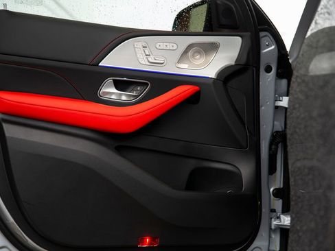 New 2026 Mercedes-Benz GLE 53 AMG 4MATIC image 9