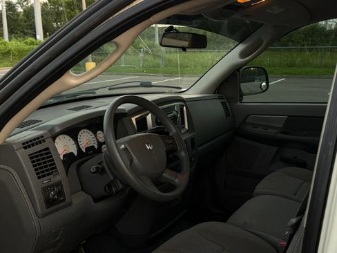 Used 2008 Dodge Ram 1500 Truck SLT w/ Cool Chrome Pkg RWD image 10