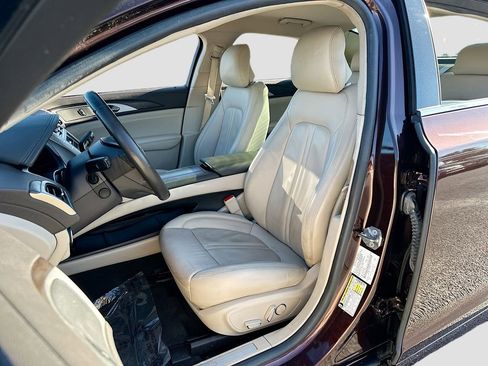 Used 2019 Lincoln MKZ Reserve image 21