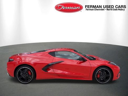 Used 2025 Chevrolet Corvette Stingray Coupe w/ 1LT RWD image 2
