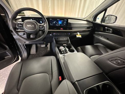 New 2026 Kia Carnival SX Prestige image 12