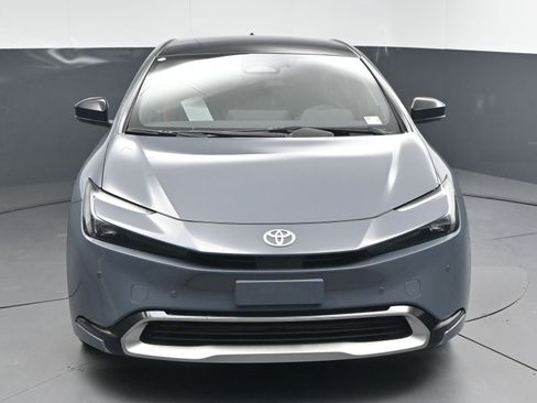 New 2026 Toyota Prius Plug-In Hybrid image 2
