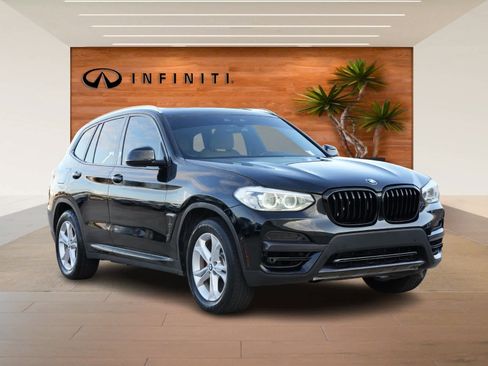 Used 2021 BMW X3 xDrive30i image 3