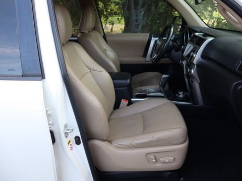 Used 2011 Toyota 4Runner Limited AWD/4WD image 24