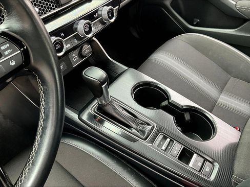 Used 2023 Honda Civic Sport image 15