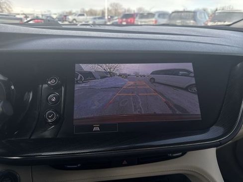 Certified 2021 Buick Envision Essence FWD image 14