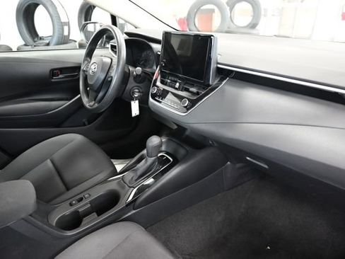 Used 2023 Toyota Corolla LE FWD image 14