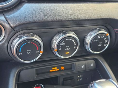 Used 2016 MAZDA MX-5 Miata Grand Touring image 20