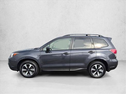Used 2018 Subaru Forester 2.5i Premium AWD/4WD image 9