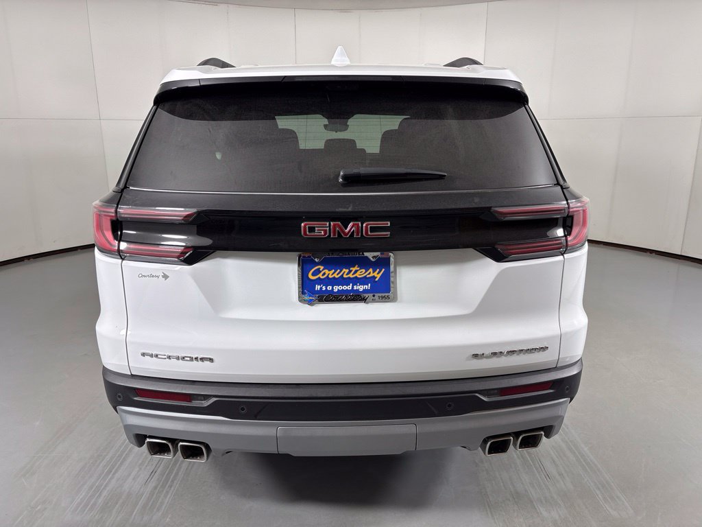 Certified 2026 GMC Acadia Elevation FWD image 8