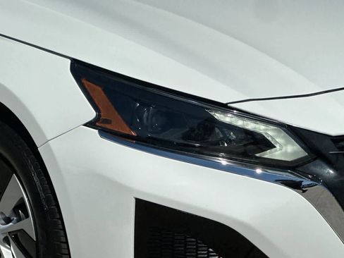 Used 2024 Nissan Altima 2.5 S FWD image 32