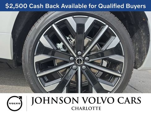 New 2026 Volvo XC60 T8 Ultra w/ Protection Package Premier image 36