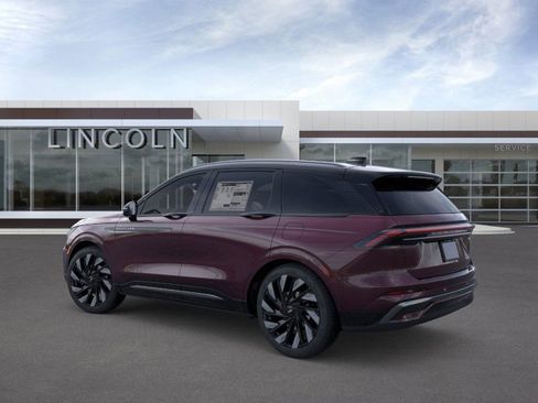 New 2025 Lincoln Nautilus Reserve w/ Jet Appearance Package image 4
