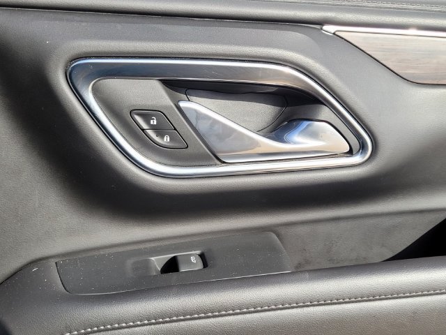 Used 2023 Chevrolet Tahoe Z71 AWD/4WD image 12