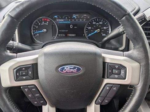 Used 2019 Ford F250 Lariat w/ Lariat Ultimate Package image 9