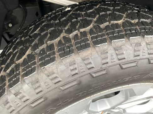 Certified 2025 Chevrolet Silverado 1500 LTZ w/ Z71 Off-Road Package image 23