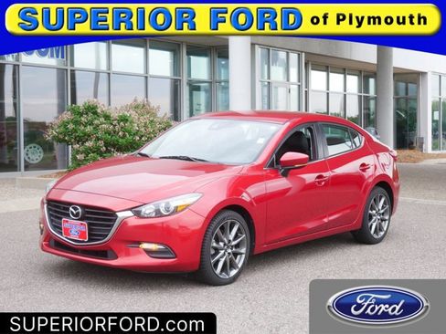 Used 2018 MAZDA MAZDA3 Touring FWD image 1