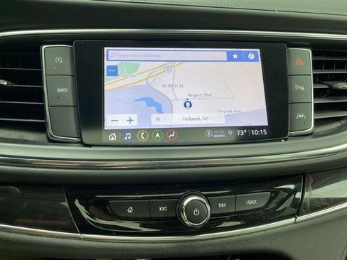Used 2022 Buick Enclave Premium w/ Experience Buick Package AWD/4WD image 16