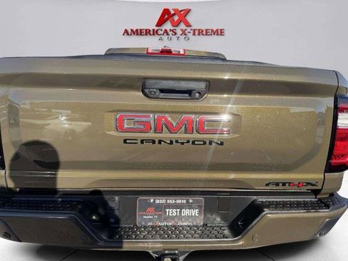 Used 2024 GMC Canyon AT4X AWD/4WD image 18