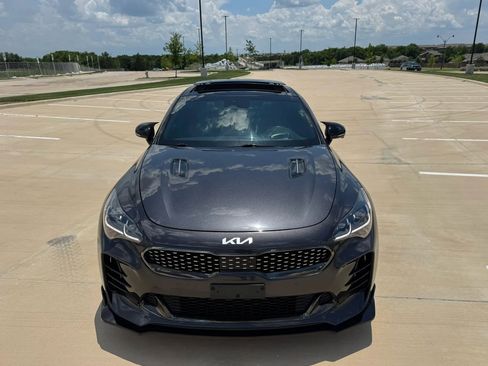 Used 2023 Kia Stinger GT2 RWD image 7