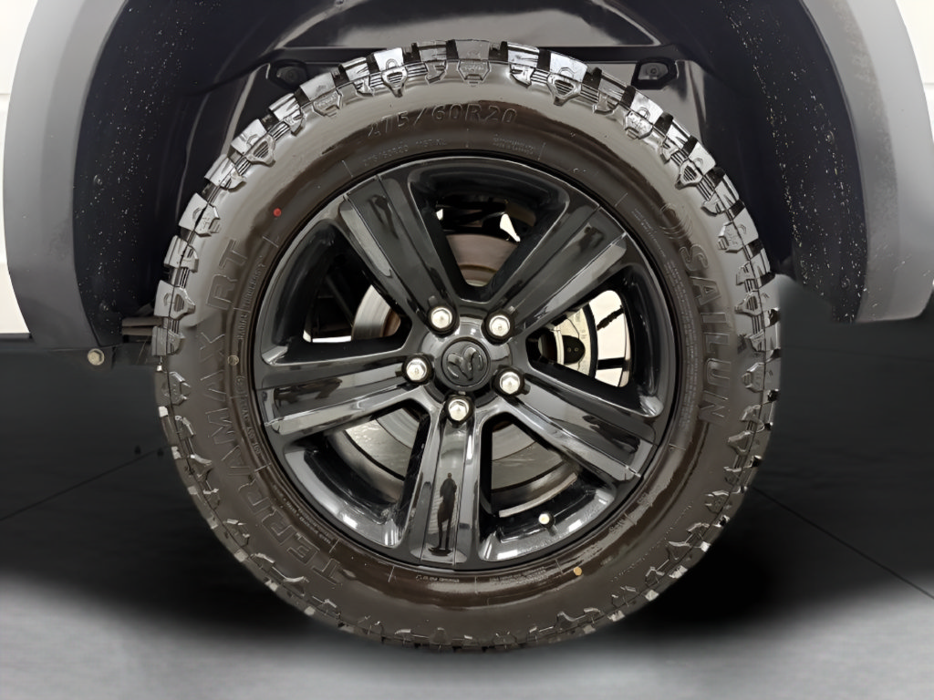 Used 2024 RAM 1500 Warlock RWD image 26