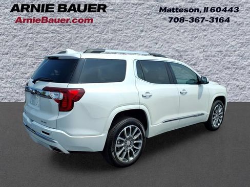 Used 2023 GMC Acadia Denali w/ Denali Technology Package AWD/4WD image 6