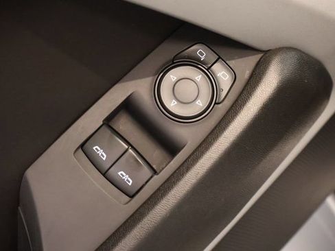 Used 2023 Chevrolet Camaro LT RWD image 10