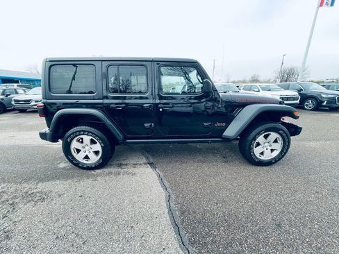 Used 2018 Jeep Wrangler Unlimited Rubicon w/ Steel Bumper Group image 7